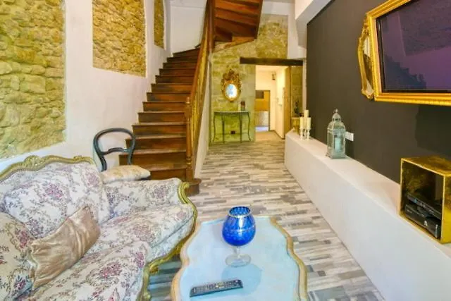 Chateau De Lavail * Labastide-dʼAnjou